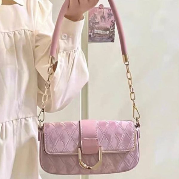 2e046707-9c8e-4553-9c25-788816160270 Chain Small Square Bag Shoulder Crossbody Underarm Bag