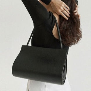 High-end New Retro Baguette Handbag