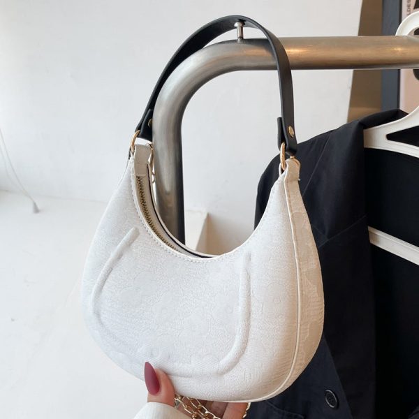 7d263438-4baf-4182-b755-d0b07978cef1 Fashionable Jacquard Handbag Temperament Retro