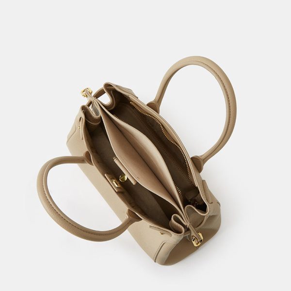 46d329ef-ee6a-48b6-b7bf-780fbf8e44c2 Handbag Women's Sense Crossbody Bag For Middle-aged People Large Capacity